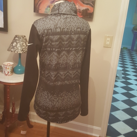 Nike Cowl Neck Top - Picture 2 of 8